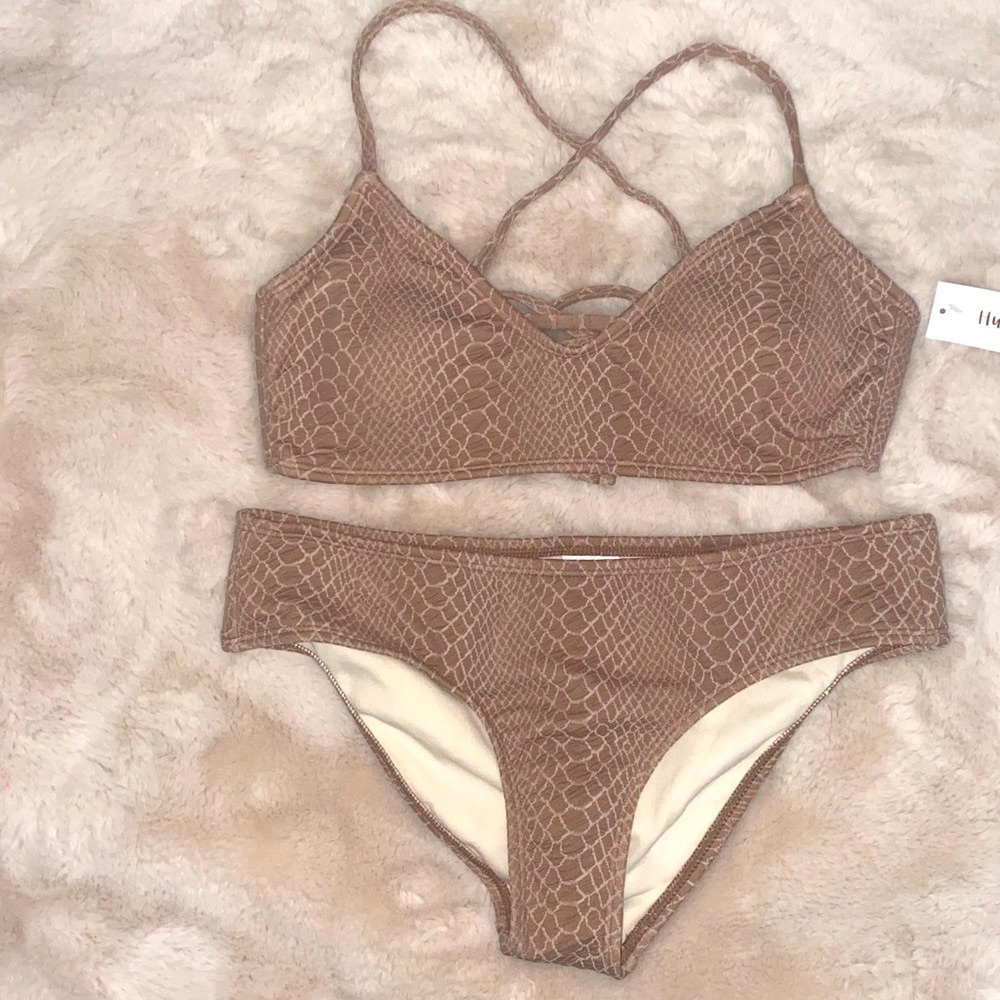 NEW! 2-piece swimsuit